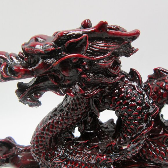 Vintage Dragon resin 'cinnabar' figurine - 7 1/2" long - 2024 Year of the Dragon - Picture 4 of 9